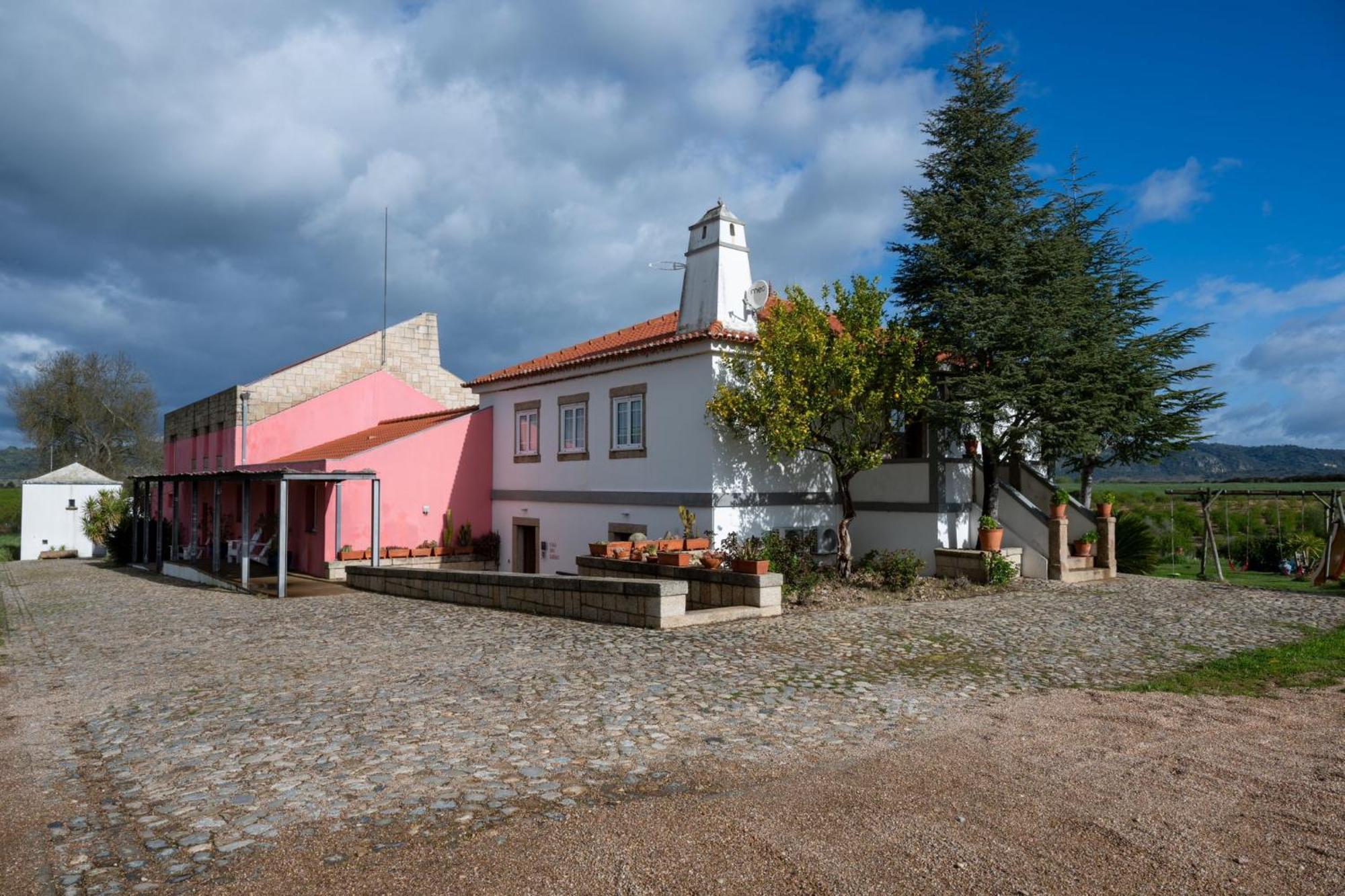 Casa Das Jardas อิดันญา-อา-โนวา ภายนอก รูปภาพ